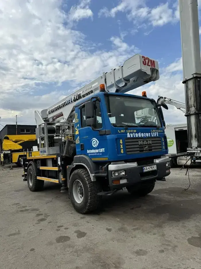 Автовишка АГП-32 4×4